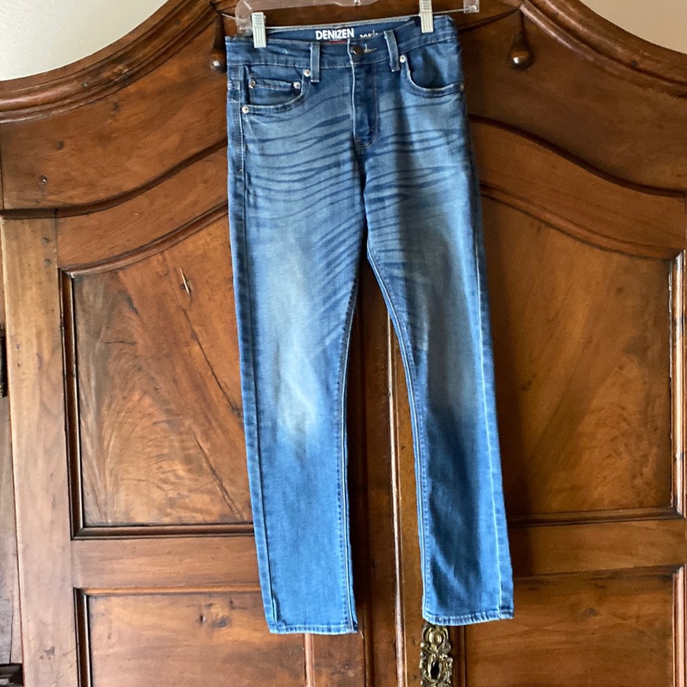 Levi’s stretchy Tapered Jeans